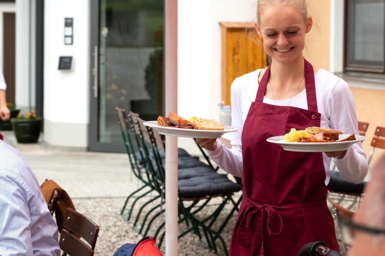 Hotel Gasthof Rosenwirt Au in der Hallertau ภายนอก รูปภาพ